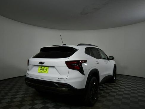 New 2026 Chevrolet Trax ACTIV image 11
