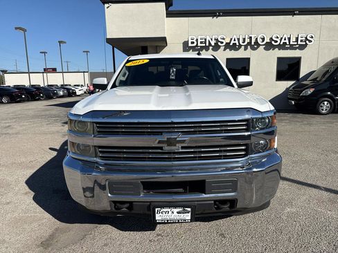 Used 2015 Chevrolet Silverado 2500 LT RWD image 3