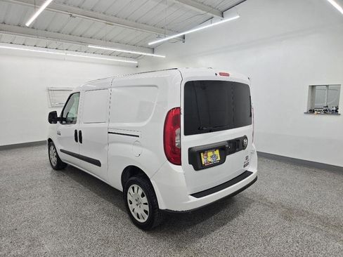 Used 2019 RAM ProMaster City Tradesman SLT FWD image 4