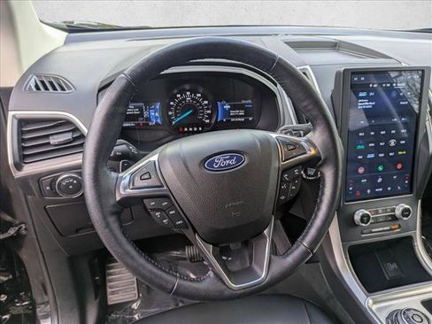 Used 2022 Ford Edge SEL w/ Convenience Package image 14