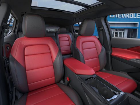 New 2025 Chevrolet Equinox EV RS image 26