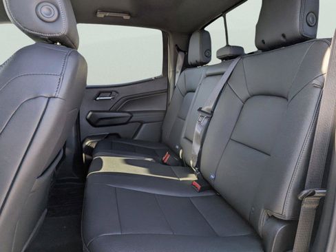 New 2025 GMC Canyon Elevation w/ Convenience Package image 28