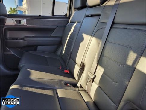 Used 2024 Hyundai Santa Fe Limited image 13