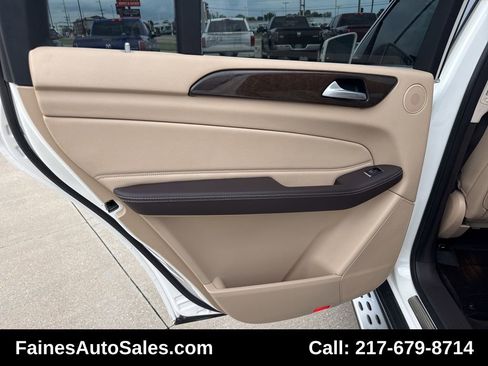 Used 2018 Mercedes-Benz GLS 450 4MATIC image 45