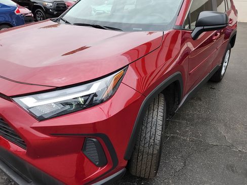 Certified 2025 Toyota RAV4 LE FWD image 9