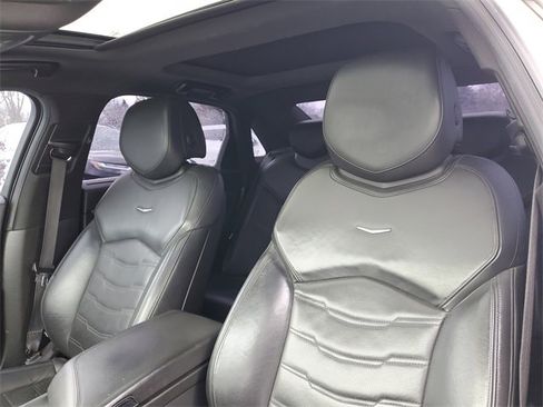 Used 2018 Cadillac CT6 Luxury image 17