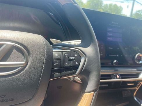 Used 2023 Lexus RX 350 Premium w/ Accessory Package AWD/4WD image 24