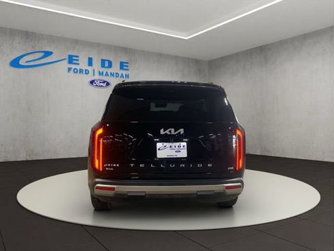 Used 2027 Kia Telluride EX w/ Towing Package AWD/4WD image 11