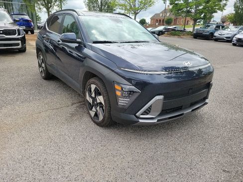 Used 2024 Hyundai Kona Limited FWD image 2