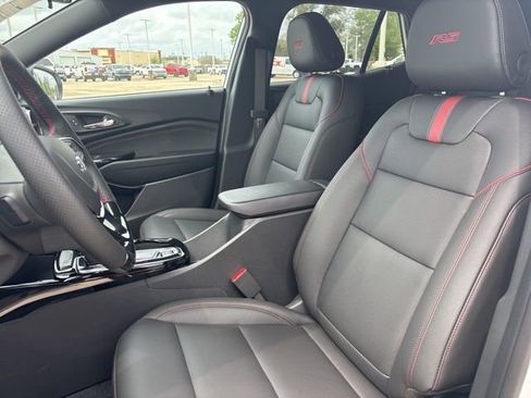 New 2026 Chevrolet Trax RS w/ Driver Confidence Package image 15