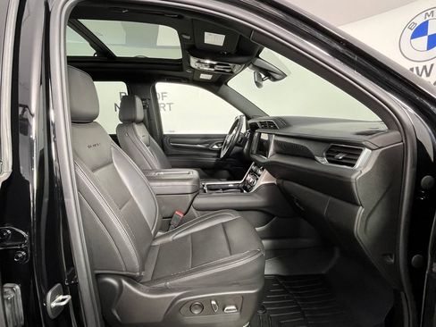 Used 2022 GMC Yukon Denali w/ Max Trailering Package image 26