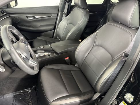 Used 2025 INFINITI QX55 Luxe w/ Cargo Package image 19