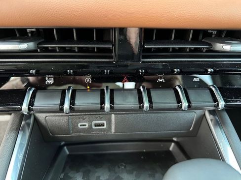 New 2026 GMC Canyon AT4 w/ Technology Plus Package AWD/4WD image 29