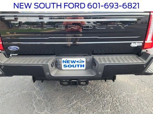 New 2025 Ford F250 Platinum image 35