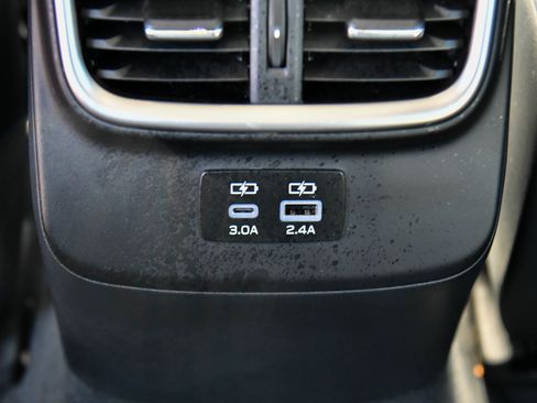 Used 2024 Subaru Legacy Premium AWD/4WD image 38