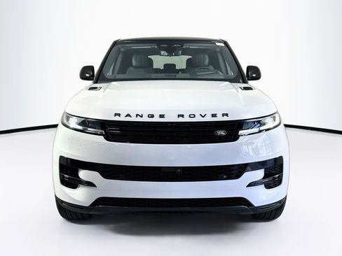 Used 2024 Land Rover Range Rover Sport SE AWD/4WD image 2