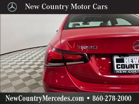 Certified 2019 Mercedes-Benz A 220 4MATIC image 12