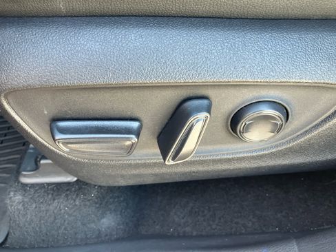 Certified 2024 Toyota Grand Highlander XLE image 11