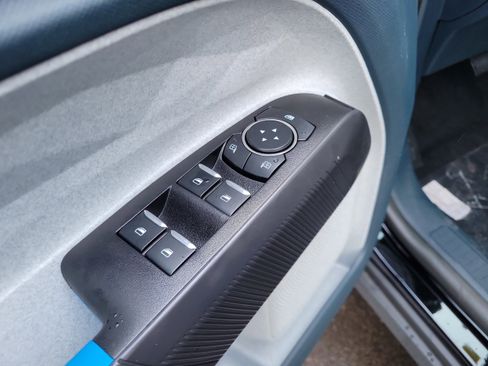 New 2025 Ford Maverick XLT w/ 4K Tow Package image 16