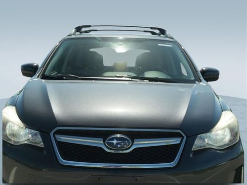 Used 2016 Subaru Crosstrek 2.0i Premium AWD/4WD image 36