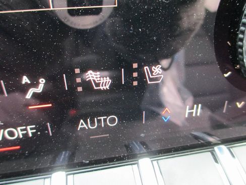 New 2026 GMC Terrain AT4 w/ Convenience Package III image 17