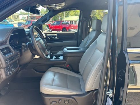 Used 2024 Chevrolet Tahoe LT image 8