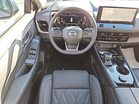 New 2026 Nissan Rogue Platinum w/ Platinum Premium Package image 9