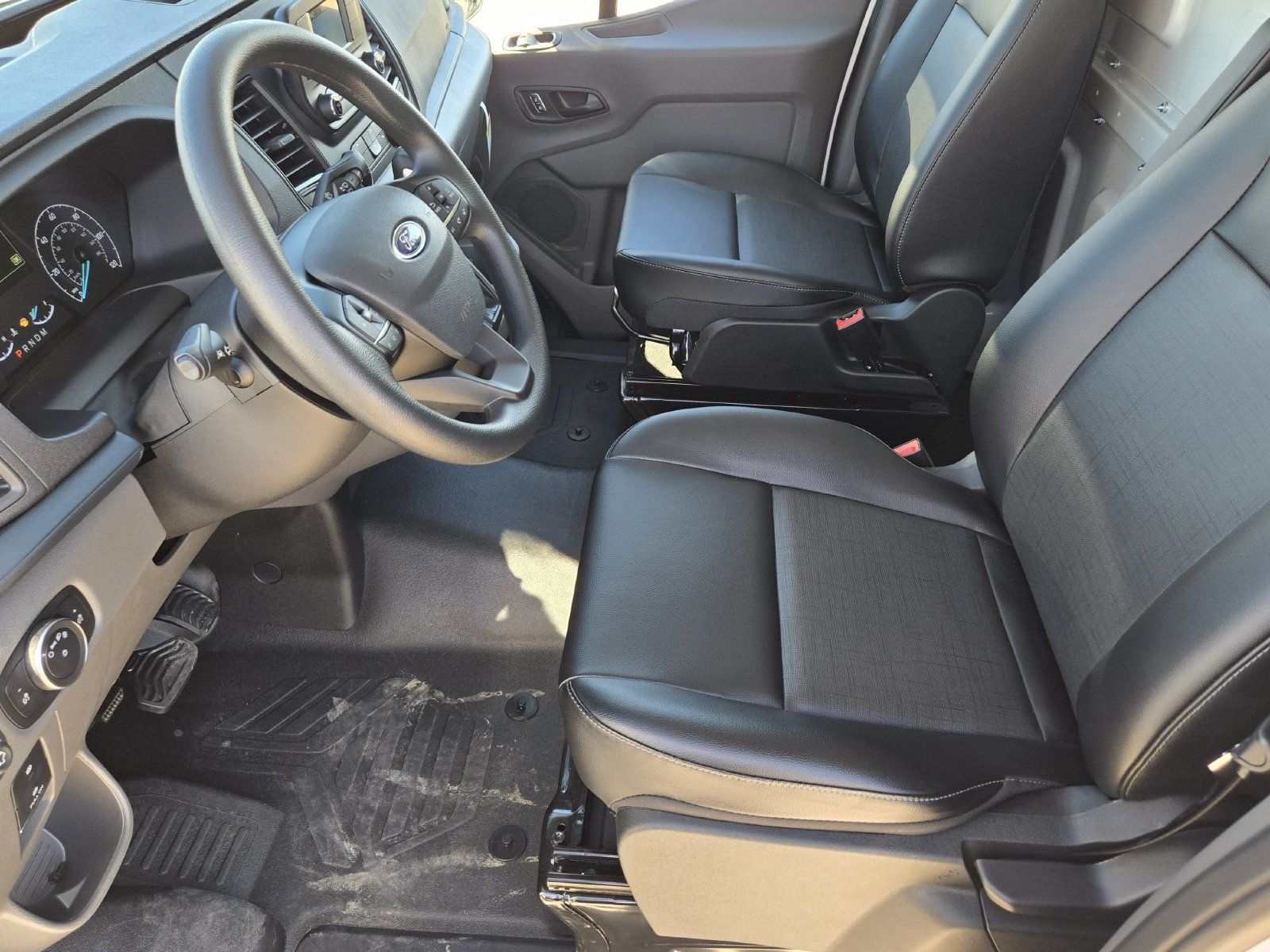 New 2024 Ford Transit 150 Low Roof RWD image 12
