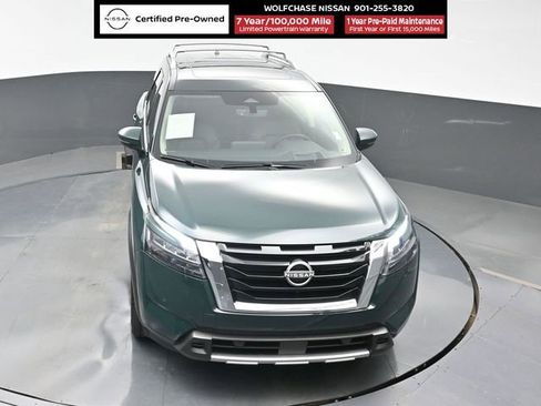 Certified 2025 Nissan Pathfinder Platinum w/ Cargo Package image 24