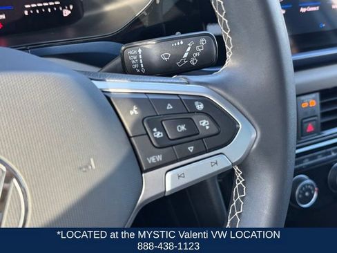 Certified 2023 Volkswagen Taos SE w/ Panoramic Sunroof Package image 48