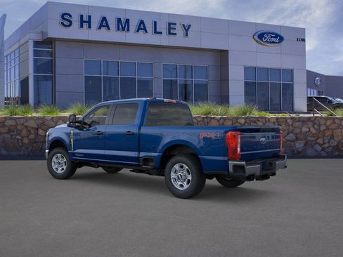 New 2026 Ford F250 XLT w/ FX4 Off-Road Package image 4