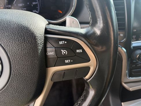 Used 2015 Jeep Grand Cherokee Laredo w/ Quick Order Package 23E image 18