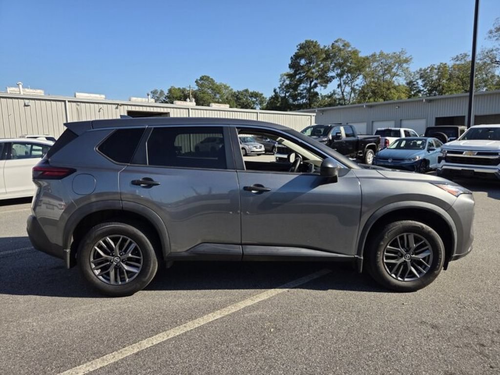 Used 2021 Nissan Rogue S AWD/4WD image 13