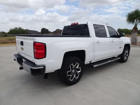 Used 2018 Chevrolet Silverado 1500 LT w/ Texas Edition RWD image 4