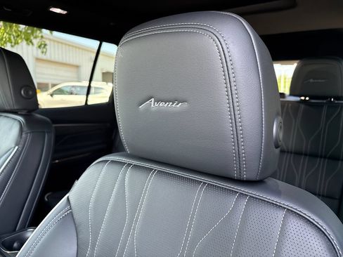 New 2026 Buick Enclave Avenir w/ Super Cruise Package FWD image 15