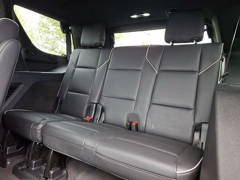 Certified 2024 Cadillac Escalade Premium Luxury w/ Performance Package AWD/4WD image 10