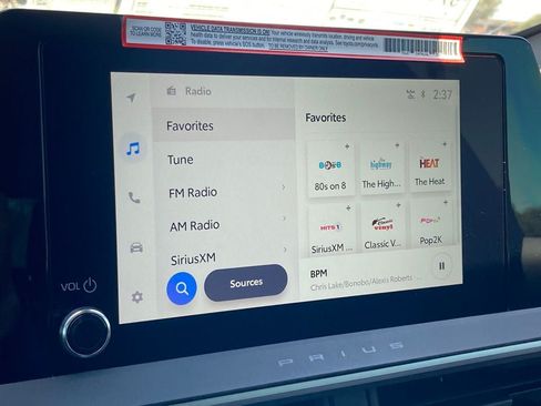 New 2026 Toyota Prius LE FWD image 17