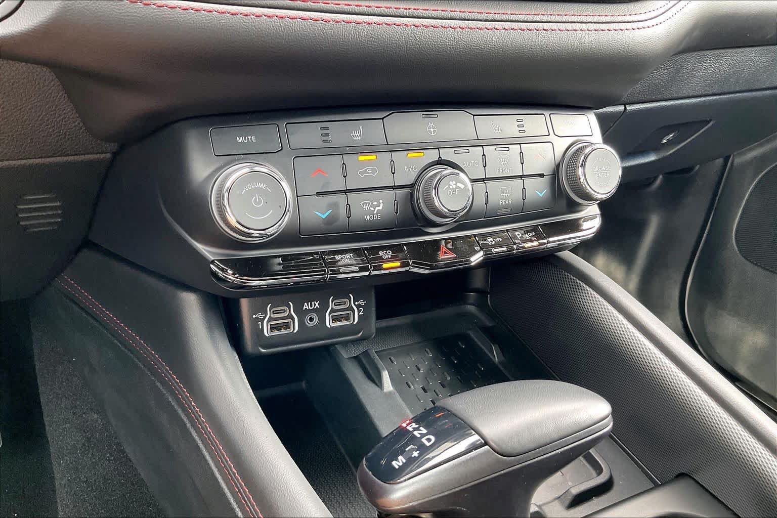 Used 2026 Dodge Durango GT AWD/4WD image 31