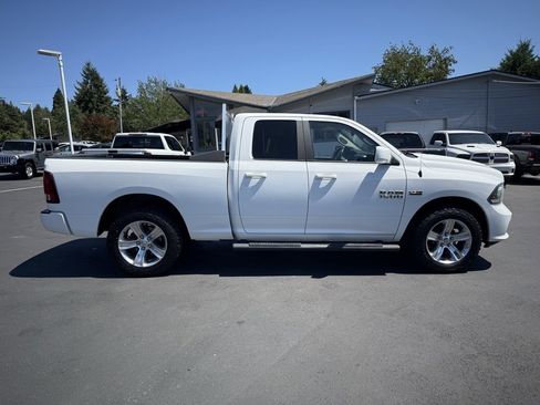 Used 2017 RAM 1500 Sport image 16
