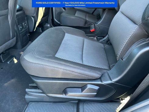 Certified 2023 Ford Explorer XLT image 23