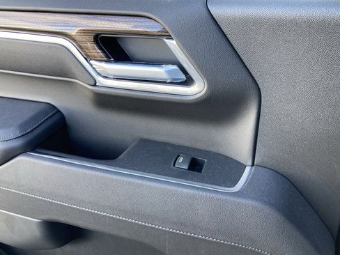 Used 2025 Chevrolet Silverado 1500 LT Trail Boss image 23