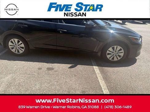 Used 2025 Nissan Sentra S FWD image 5