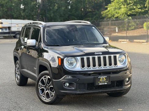 Used 2016 Jeep Renegade Limited AWD/4WD image 2