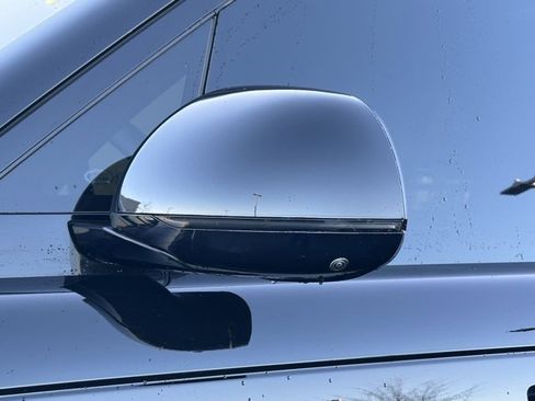 Used 2023 Land Rover Range Rover SE image 13