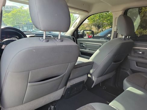 Used 2019 RAM 1500 Big Horn image 16