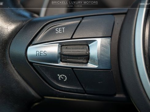 Used 2018 BMW M2 image 21