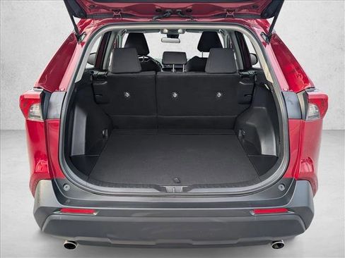 Used 2023 Toyota RAV4 LE image 6