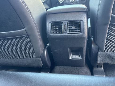 Used 2024 Toyota 4Runner TRD Off-Road Premium image 19