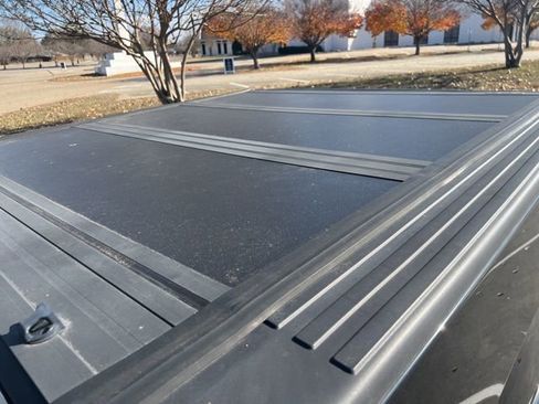 Used 2011 Ford F150 Lariat w/ Lariat Chrome Pkg image 11