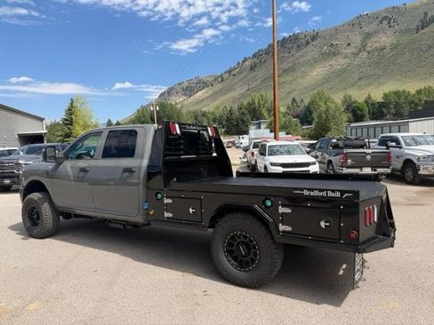 New 2026 RAM 3500 Tradesman AWD/4WD image 18